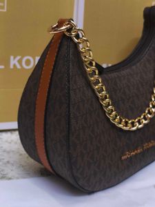 Moon aura Michael Kors Chain Detail Handbag