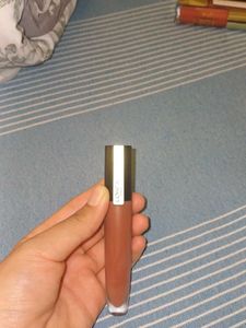 L'Oreal Paris Liquid Lipstick - Shade of Nude