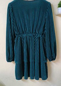 Elegant Teal Velvet Tiered Mini Dress