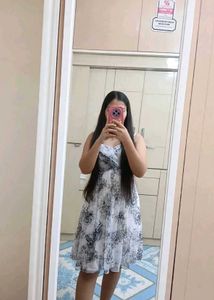 Chic Floral Print Mini Dress