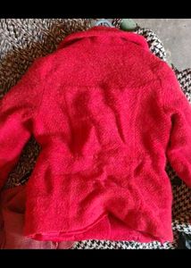 PRICE REDUCED🆘️ Cherry Red Coat For Winter