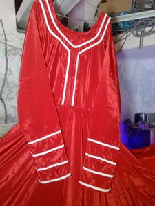 red heavy party' wear gown