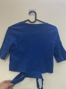 London brand- Blue side detailing Crop Top