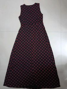 Elegant V-Neck Black &amp; Red Polka Dot Maxi Dress