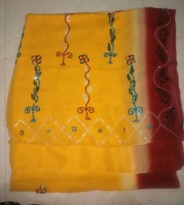 Elegant Yellow Embellished Saree 1ooo