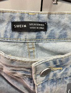 Light Wash Ripped Wide Leg Jeans