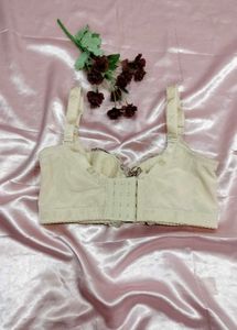 Elegant Lace Trim Bra
