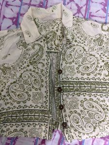 Stylish Paisley Cropped Print Shirt