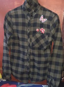 Fashion Checkered Casual Shirt.
