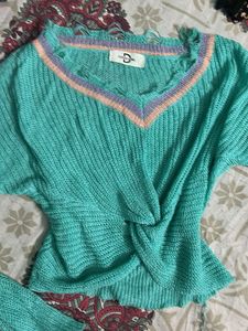 Trendy Twisted Knit Sweater