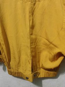 Mustard Yellow V-Neck Cropped Top