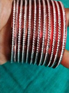 Beautiful Shining Metal Bangles