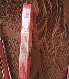 The love earth lip gloss