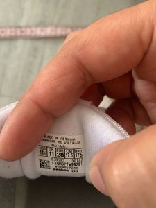 Reebok Classic White Sneakers unisex