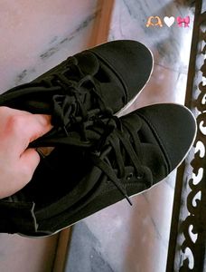 sale ended🥀🖤Black sneakers shoes💗✨