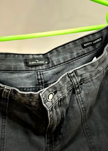 Stylish Grey Cargo Jeans
