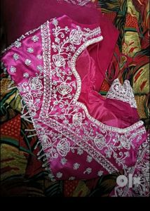 lehanga blouse dupatta