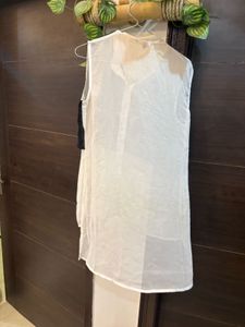 Chic Layered Sleeveless Top