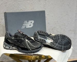 New Balance 1906R Black Sneakers