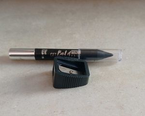 Blue Heaven Get Bold Kajal Pencil