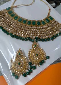 heavy necklace