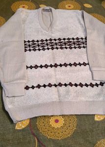 Vintage Patterned V-Neck Sweater