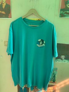 RVCA Hawaii Skull Graphic Tee (T527)