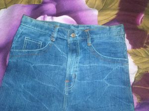 Y2K FLORAL FLARED JEANS