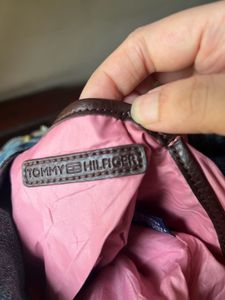 Y2K Tommy Hilfiger crossbody sling bag