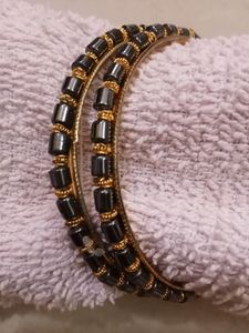 Black Beads Bangles