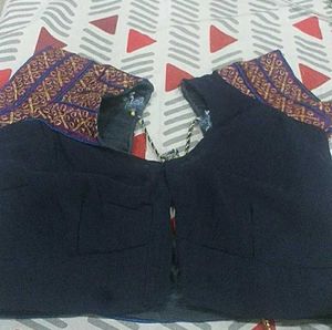 Disainer Saree With Designer Blouse