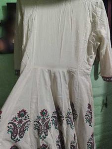 Beautiful White Embroidered Anarkali Kurta