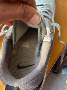 Nike Odyssey Running Shoes - UK 5