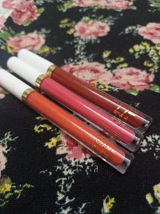 ⭐️MYGLAMM SET OF 3 LIQUID LIPSTICKS⭐️