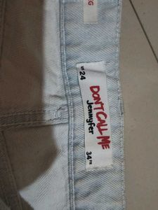 Light Wash Ripped Wide Leg Jeans