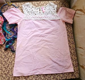 DJ &amp; C PINK Crusia Topoff Shoulders