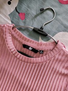 Women's pink tops 💗