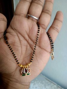 Lotus Pendant Mangalsutra