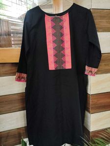 Stylish Black Kurta with Pink Geometric Print