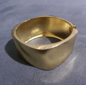 Chic Brushed Gold Hinged Cuff Bangle