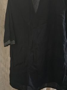 Elegant Black Kurta with Crane &amp; Floral Embroidery