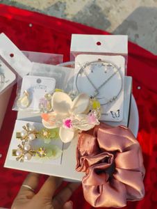 Gift hampers under 189