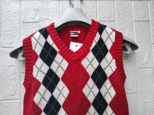 New with tag Korean Argyle Knit Vest Sweater