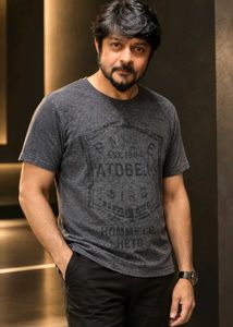 Men's Graphic T-Shirt