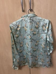 Light Green Floral Print Button-Up Shirt