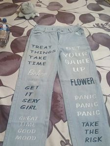 Light Wash Graphic Print Jeans
