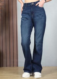 SHEIN full length fly trending mid wash jeans