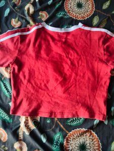 Red "Brooklyn" Graphic Cropped T-Shirt