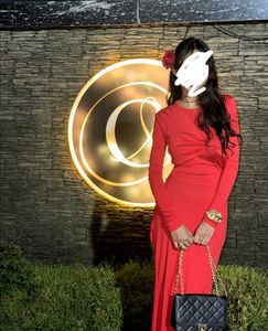 Elegant Red Evening Gown 👠💋❤️🍒💌🫀🌹🥀