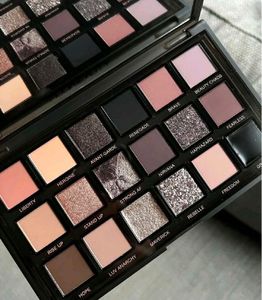 Huda Beauty Pretty Grunge Eyeshadow Palette